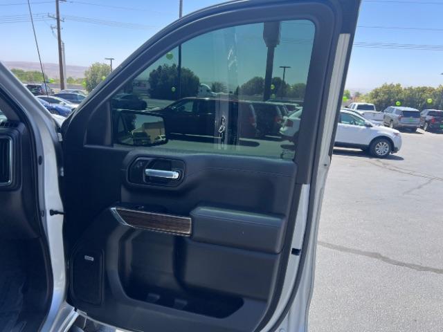 2020 Satin Steel Metallic /Jet Black Chevrolet Silverado 1500 4WD Crew Cab Short Bed LT Trail Boss (1GCPYFED2LZ) , Automatic transmission, located at 1865 East Red Hills Pkwy, St. George, 84770, (435) 628-0023, 37.120850, -113.543640 - We specialize in helping ALL people get the best financing available. No matter your credit score, good, bad or none we can get you an amazing rate. Had a bankruptcy, divorce, or repossessions? We give you the green light to get your credit back on the road. Low down and affordable payments that fit- Photo#28