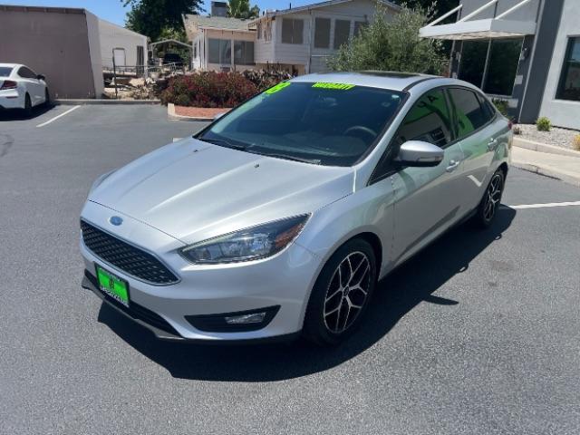 2018 Ingot Silver Metallic /Charcoal Black Ford Focus SEL (1FADP3H20JL) with an 2L I-4 gasoline direct injection engine, Automatic transmission, located at 940 North Main Street, Cedar City, UT, 84720, (435) 628-0023, 37.692936, -113.061897 - We specialize in helping ALL people get the best financing available. No matter your credit score, good, bad or none we can get you an amazing rate. Had a bankruptcy, divorce, or repossessions? We give you the green light to get your credit back on the road. Low down and affordable payments that fit - Photo#2