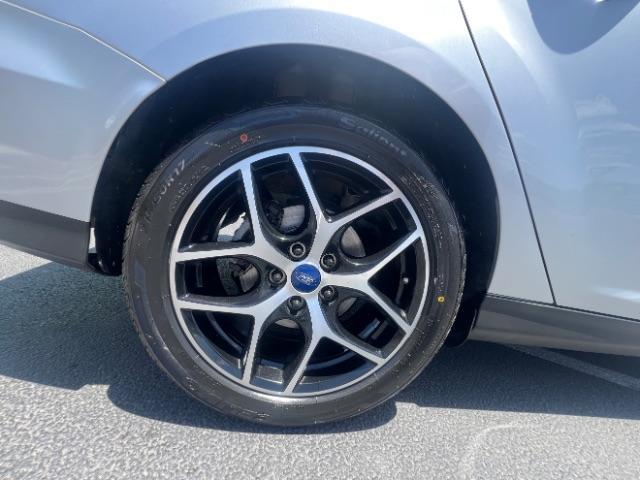 2018 Ingot Silver Metallic /Charcoal Black Ford Focus SEL (1FADP3H20JL) with an 2L I-4 gasoline direct injection engine, Automatic transmission, located at 940 North Main Street, Cedar City, UT, 84720, (435) 628-0023, 37.692936, -113.061897 - We specialize in helping ALL people get the best financing available. No matter your credit score, good, bad or none we can get you an amazing rate. Had a bankruptcy, divorce, or repossessions? We give you the green light to get your credit back on the road. Low down and affordable payments that fit - Photo#11