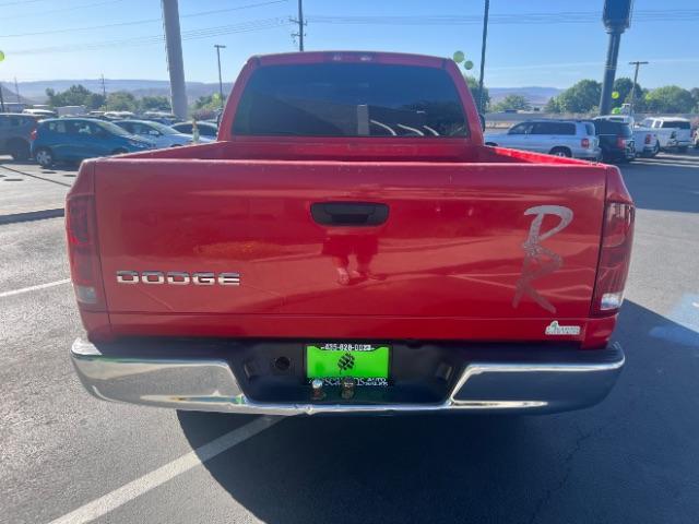 2002 Flame Red Clearcoat /Dark Slate Gray Dodge Ram 1500 ST (1D7HA16K62J) , Manual transmission, located at 940 North Main Street, Cedar City, UT, 84720, (435) 628-0023, 37.692936, -113.061897 - We specialize in helping ALL people get the best financing available. No matter your credit score, good, bad or none we can get you an amazing rate. Had a bankruptcy, divorce, or repossessions? We give you the green light to get your credit back on the road. Low down and affordable payments that fit - Photo#4