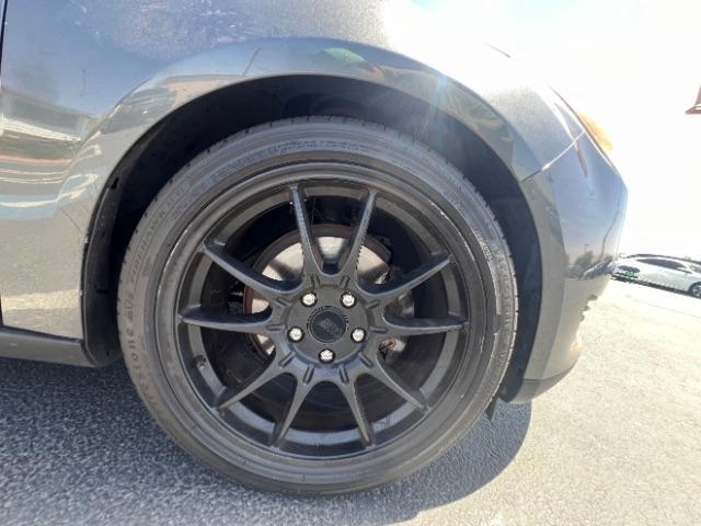 2016 Magnetic /Charcoal Black Ford Focus SE (1FADP3F28GL) , Automatic transmission, located at 1865 East Red Hills Pkwy, St. George, 84770, (435) 628-0023, 37.120850, -113.543640 - We specialize in helping ALL people get the best financing available. No matter your credit score, good, bad or none we can get you an amazing rate. Had a bankruptcy, divorce, or repossessions? We give you the green light to get your credit back on the road. Low down and affordable payments that fit- Photo#9