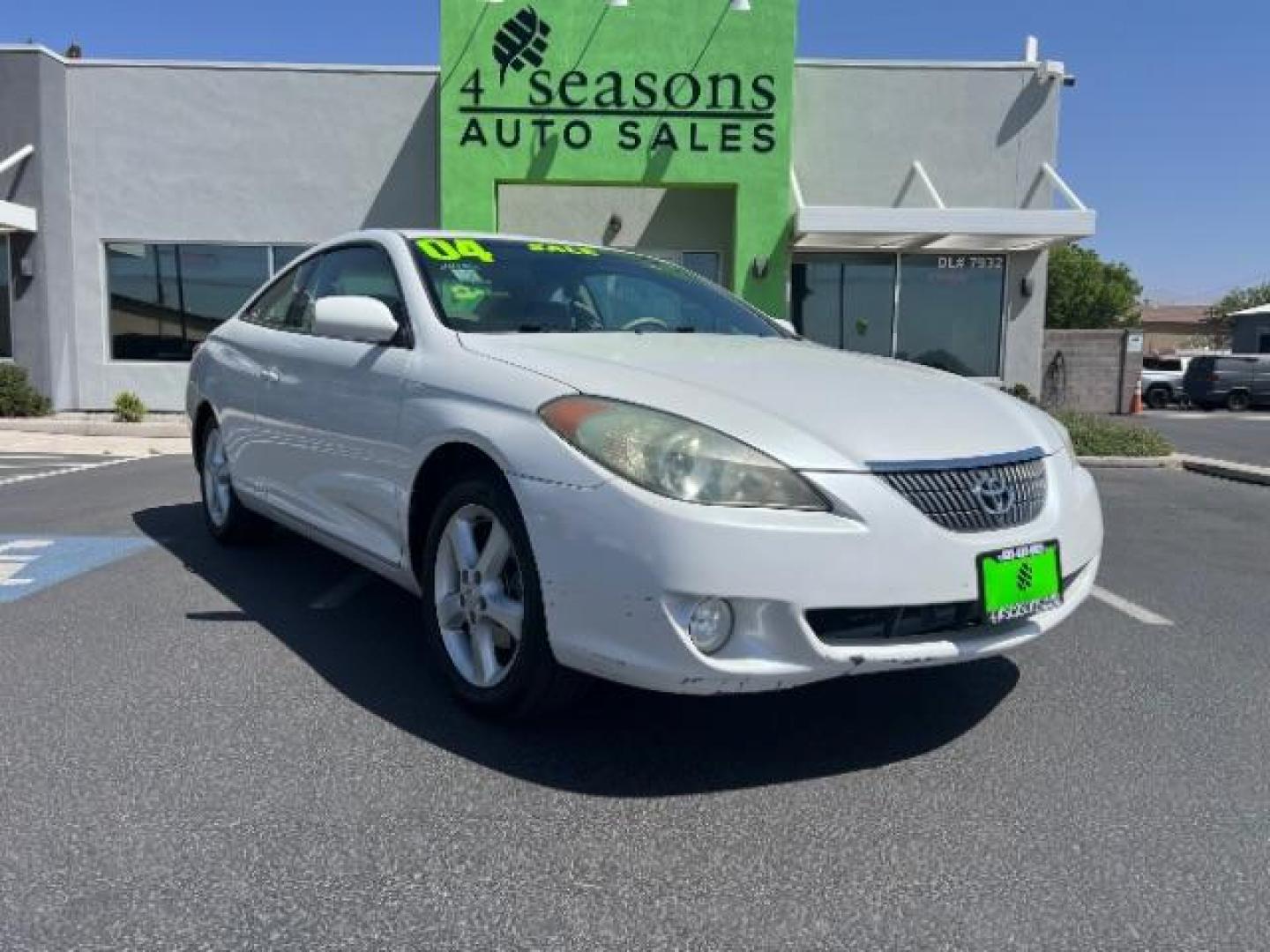 2004 Arctic Frost Pearl /Ivory Toyota Camry Solara SE V6 | SE Sport V6 | SLE V6 (4T1CA30P14U) with an 3.3L V-6 DOHC engine, Automatic transmission, located at 1865 East Red Hills Pkwy, St. George, 84770, (435) 628-0023, 37.120850, -113.543640 - We specialize in helping ALL people get the best financing available. No matter your credit score, good, bad or none we can get you an amazing rate. Had a bankruptcy, divorce, or repossessions? We give you the green light to get your credit back on the road. Low down and affordable payments that fit- Photo#0