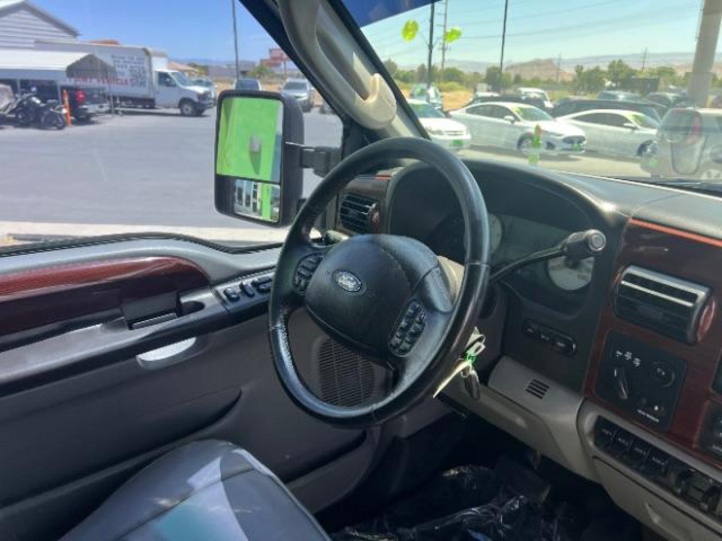 2007 True Blue Clearcoat Metallic /Medium Flint Ford F-350 XL | XLT | LARIAT (1FTWW31P77E) with an Powerstroke 6L V-8 diesel direct injection engine, Automatic transmission, located at 1865 East Red Hills Pkwy, St. George, 84770, (435) 628-0023, 37.120850, -113.543640- Photo#29