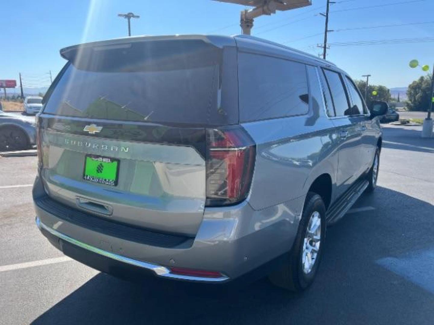 2025 Sterling Gray Metallic /Jet Black Chevrolet Suburban 4WD LS (1GNS6BED8SR) with an EcoTec3 5.3L V-8 gasoline direct injection engine, Automatic transmission, located at 1865 East Red Hills Pkwy, St. George, 84770, (435) 628-0023, 37.120850, -113.543640 - Very clean, 9 passenger, 4x4, 5.3L engine Cloth seats, Excellent tires, 1 owner, No accidents, Clean title Financing available with all the local credit unions. OAC Asking price includes $300 doc fee. 4 Seasons Auto DL 7932- Photo#6