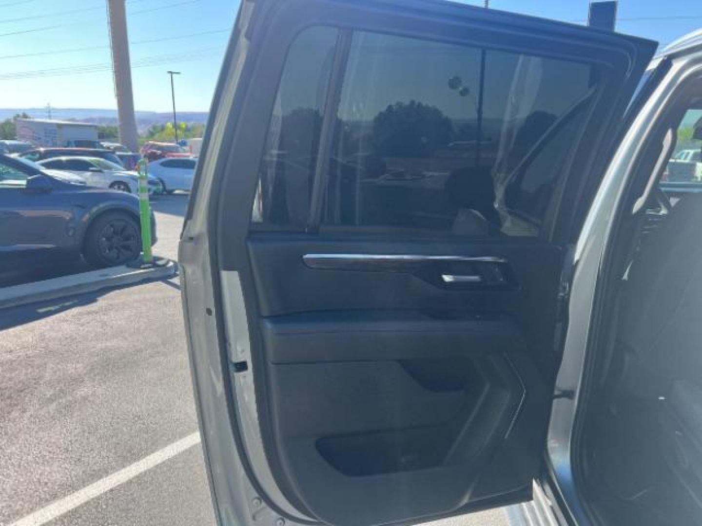 2025 Sterling Gray Metallic /Jet Black Chevrolet Suburban 4WD LS (1GNS6BED8SR) with an EcoTec3 5.3L V-8 gasoline direct injection engine, Automatic transmission, located at 1865 East Red Hills Pkwy, St. George, 84770, (435) 628-0023, 37.120850, -113.543640 - Very clean, 9 passenger, 4x4, 5.3L engine Cloth seats, Excellent tires, 1 owner, No accidents, Clean title Financing available with all the local credit unions. OAC Asking price includes $300 doc fee. 4 Seasons Auto DL 7932- Photo#19