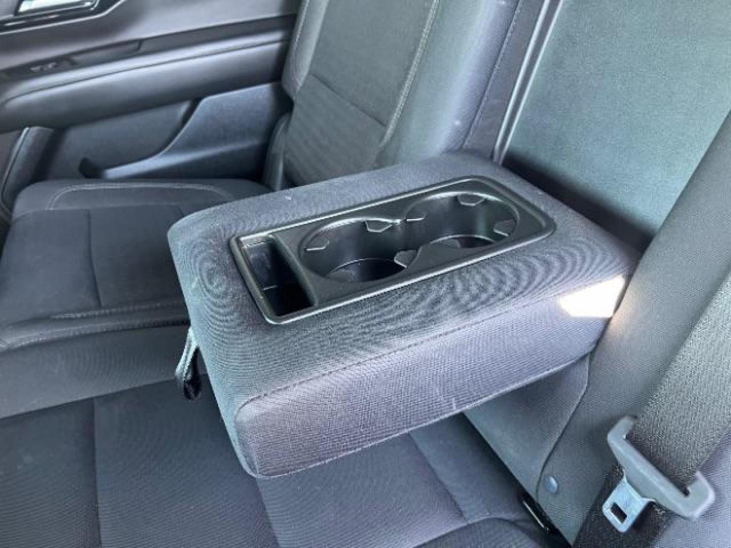 2025 Sterling Gray Metallic /Jet Black Chevrolet Suburban 4WD LS (1GNS6BED8SR) with an EcoTec3 5.3L V-8 gasoline direct injection engine, Automatic transmission, located at 1865 East Red Hills Pkwy, St. George, 84770, (435) 628-0023, 37.120850, -113.543640 - Very clean, 9 passenger, 4x4, 5.3L engine Cloth seats, Excellent tires, 1 owner, No accidents, Clean title Financing available with all the local credit unions. OAC Asking price includes $300 doc fee. 4 Seasons Auto DL 7932- Photo#21