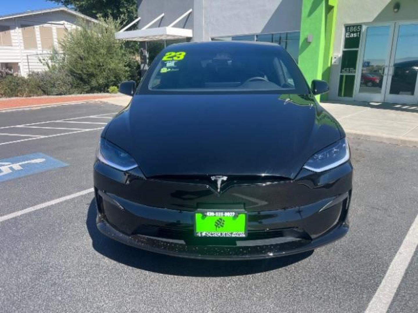 2023 Solid Black /Black Tesla Model X Dual Motor All-Wheel Drive (7SAXCAE52PF) with an ELECTRIC engine, Electric transmission, located at 1865 East Red Hills Pkwy, St. George, 84770, (435) 628-0023, 37.120850, -113.543640 - Perfect condition HW4 Tesla Model X All Wheel Drive. with 7 Seats!, Hepa filter, 20 wheels, Tow hitch. Black on black looks amazing. The Model X is discontinued and the absolutly best tesla made. Tires are in great condition. Remaining Tesla basic warranty until Nov 19, 2027 or 50k miles. Battery- Photo#3
