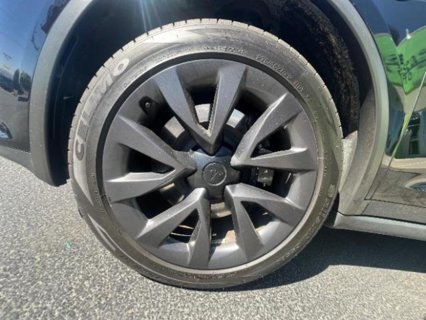 2023 Solid Black /Black Tesla Model X Dual Motor All-Wheel Drive (7SAXCAE52PF) with an ELECTRIC engine, Electric transmission, located at 1865 East Red Hills Pkwy, St. George, 84770, (435) 628-0023, 37.120850, -113.543640 - Perfect condition HW4 Tesla Model X All Wheel Drive. with 7 Seats!, Hepa filter, 20 wheels, Tow hitch. Black on black looks amazing. The Model X is discontinued and the absolutly best tesla made. Tires are in great condition. Remaining Tesla basic warranty until Nov 19, 2027 or 50k miles. Battery- Photo#13