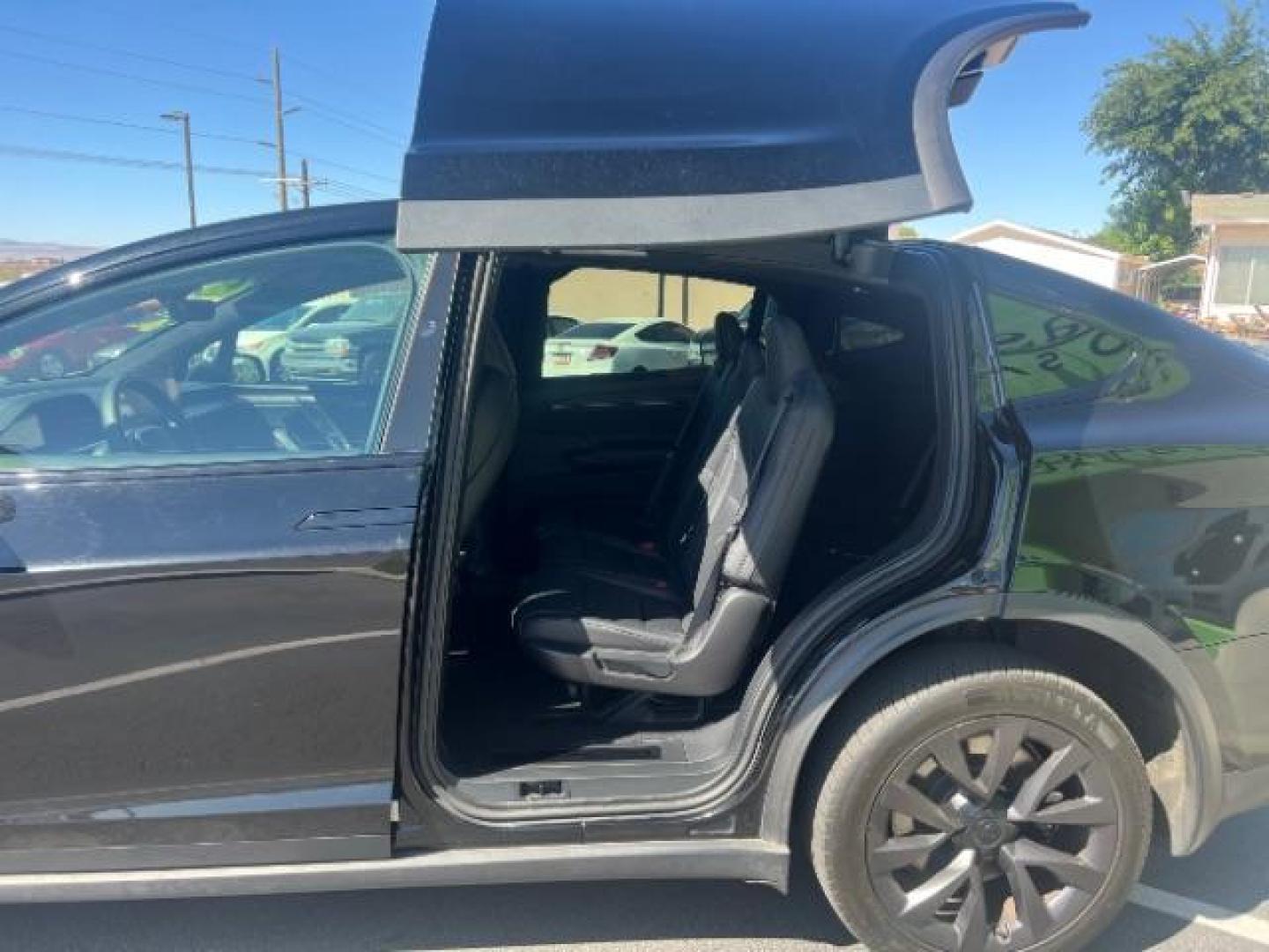 2023 Solid Black /Black Tesla Model X Dual Motor All-Wheel Drive (7SAXCAE52PF) with an ELECTRIC engine, Electric transmission, located at 1865 East Red Hills Pkwy, St. George, 84770, (435) 628-0023, 37.120850, -113.543640 - Perfect condition HW4 Tesla Model X All Wheel Drive. with 7 Seats!, Hepa filter, 20 wheels, Tow hitch. Black on black looks amazing. The Model X is discontinued and the absolutly best tesla made. Tires are in great condition. Remaining Tesla basic warranty until Nov 19, 2027 or 50k miles. Battery- Photo#19