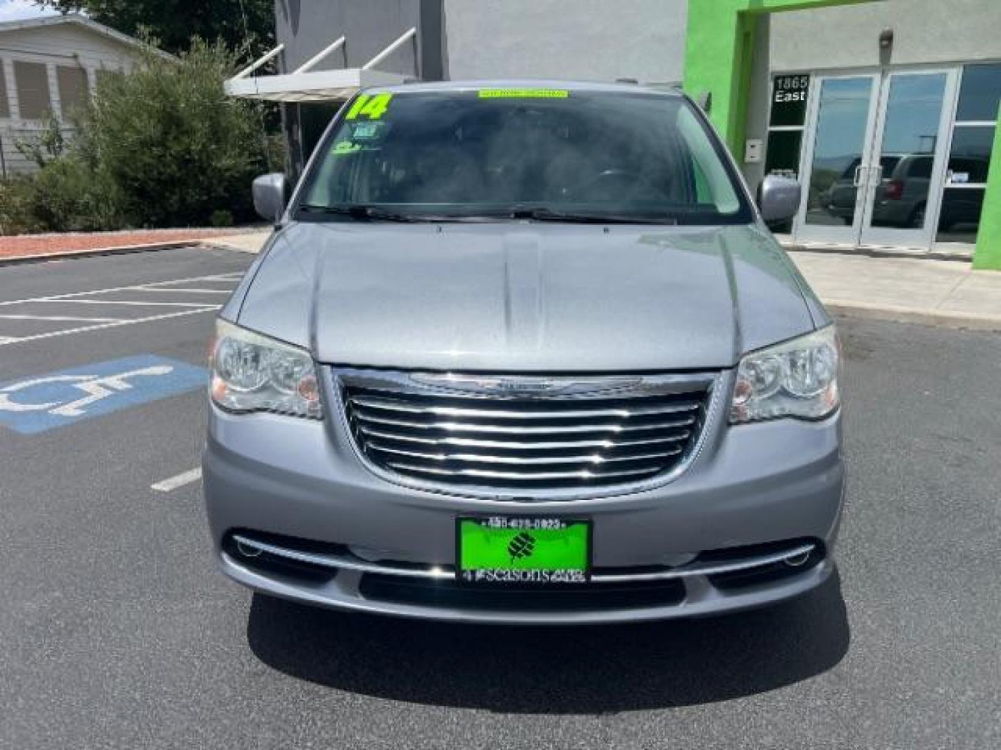 2014 Billet Silver Metallic Clearcoat /Black/Light Graystone Chrysler Town and Country Touring (2C4RC1BG1ER) with an Pentastar 3.6L V-6 DOHC engine, Automatic transmission, located at 940 North Main Street, Cedar City, UT, 84720, (435) 628-0023, 37.692936, -113.061897 - We specialize in helping ALL people get the best financing available. No matter your credit score, good, bad or none we can get you an amazing rate. Had a bankruptcy, divorce, or repossessions? We give you the green light to get your credit back on the road. Low down and affordable payments that fit- Photo#1