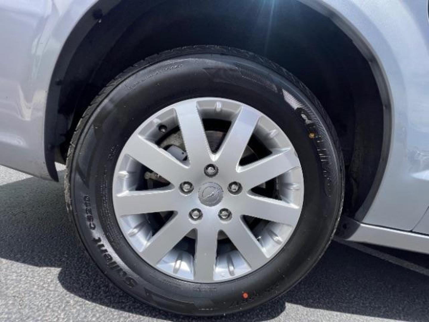 2014 Billet Silver Metallic Clearcoat /Black/Light Graystone Chrysler Town and Country Touring (2C4RC1BG1ER) with an Pentastar 3.6L V-6 DOHC engine, Automatic transmission, located at 940 North Main Street, Cedar City, UT, 84720, (435) 628-0023, 37.692936, -113.061897 - We specialize in helping ALL people get the best financing available. No matter your credit score, good, bad or none we can get you an amazing rate. Had a bankruptcy, divorce, or repossessions? We give you the green light to get your credit back on the road. Low down and affordable payments that fit- Photo#8