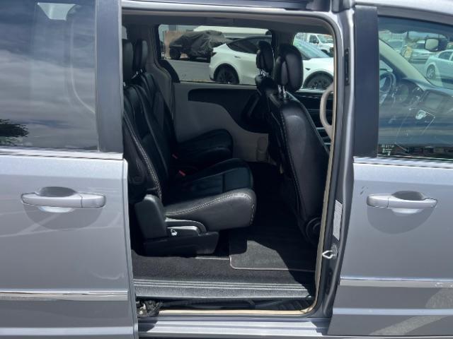 2014 Billet Silver Metallic Clearcoat /Black/Light Graystone Chrysler Town and Country Touring (2C4RC1BG1ER) with an Pentastar 3.6L V-6 DOHC engine, Automatic transmission, located at 940 North Main Street, Cedar City, UT, 84720, (435) 628-0023, 37.692936, -113.061897 - We specialize in helping ALL people get the best financing available. No matter your credit score, good, bad or none we can get you an amazing rate. Had a bankruptcy, divorce, or repossessions? We give you the green light to get your credit back on the road. Low down and affordable payments that fit - Photo#26