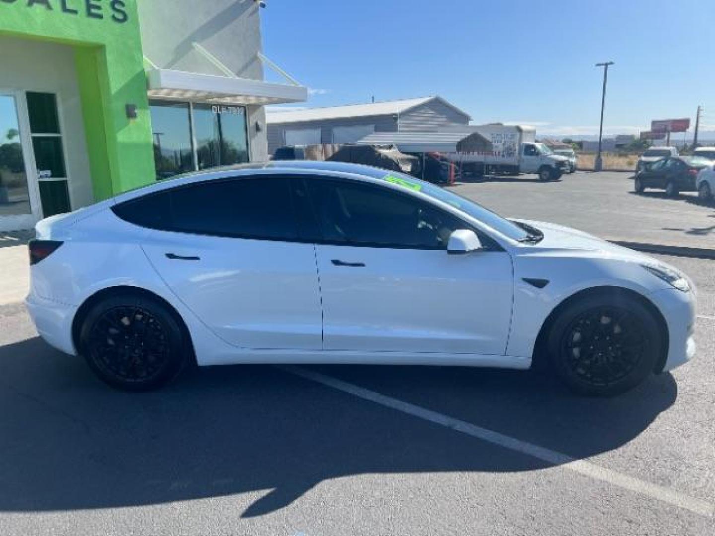 2021 Pearl White Multi-Coat /Black Tesla Model 3 Long Range (5YJ3E1EB6MF) with an ELECTRIC engine, Electric transmission, located at 1865 East Red Hills Pkwy, St. George, 84770, (435) 628-0023, 37.120850, -113.543640 - Excellent Tesla Model 3 Long Range All Wheel Drive. 5 Seats HW3, Interior and exterior in great condition. Small scratches and dings as pictured. Every Tesla we sell has had cabin air filter replaced, radiator cleaned, fluids topped AND comes with a mobile charging kit! Battery is healthy and gets- Photo#9