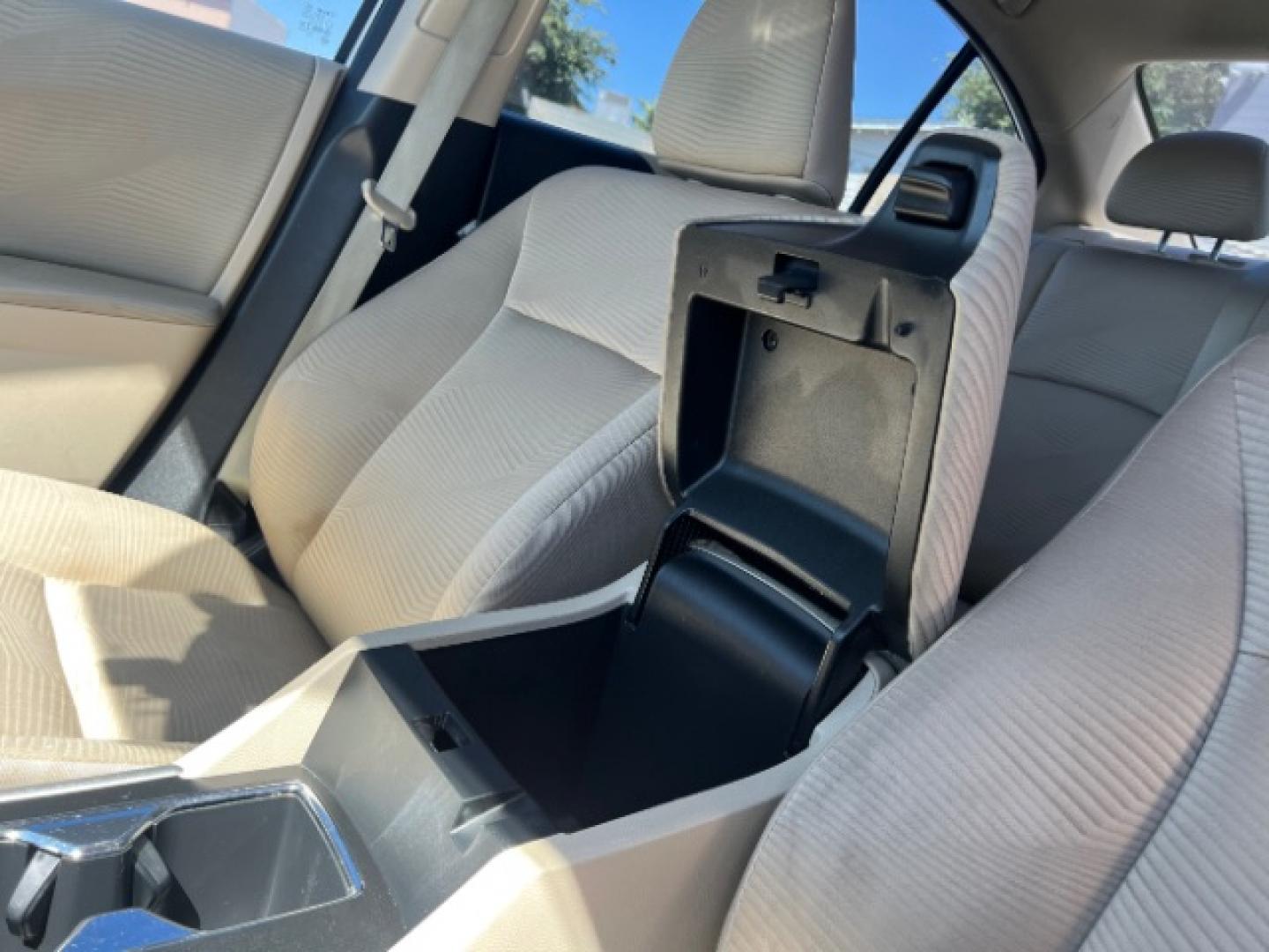 2014 White Orchid Pearl /Ivory Honda Accord LX (1HGCR2F37EA) with an 2.4L I-4 gasoline direct injection engine, Automatic transmission, located at 1865 East Red Hills Pkwy, St. George, 84770, (435) 628-0023, 37.120850, -113.543640- Photo#19