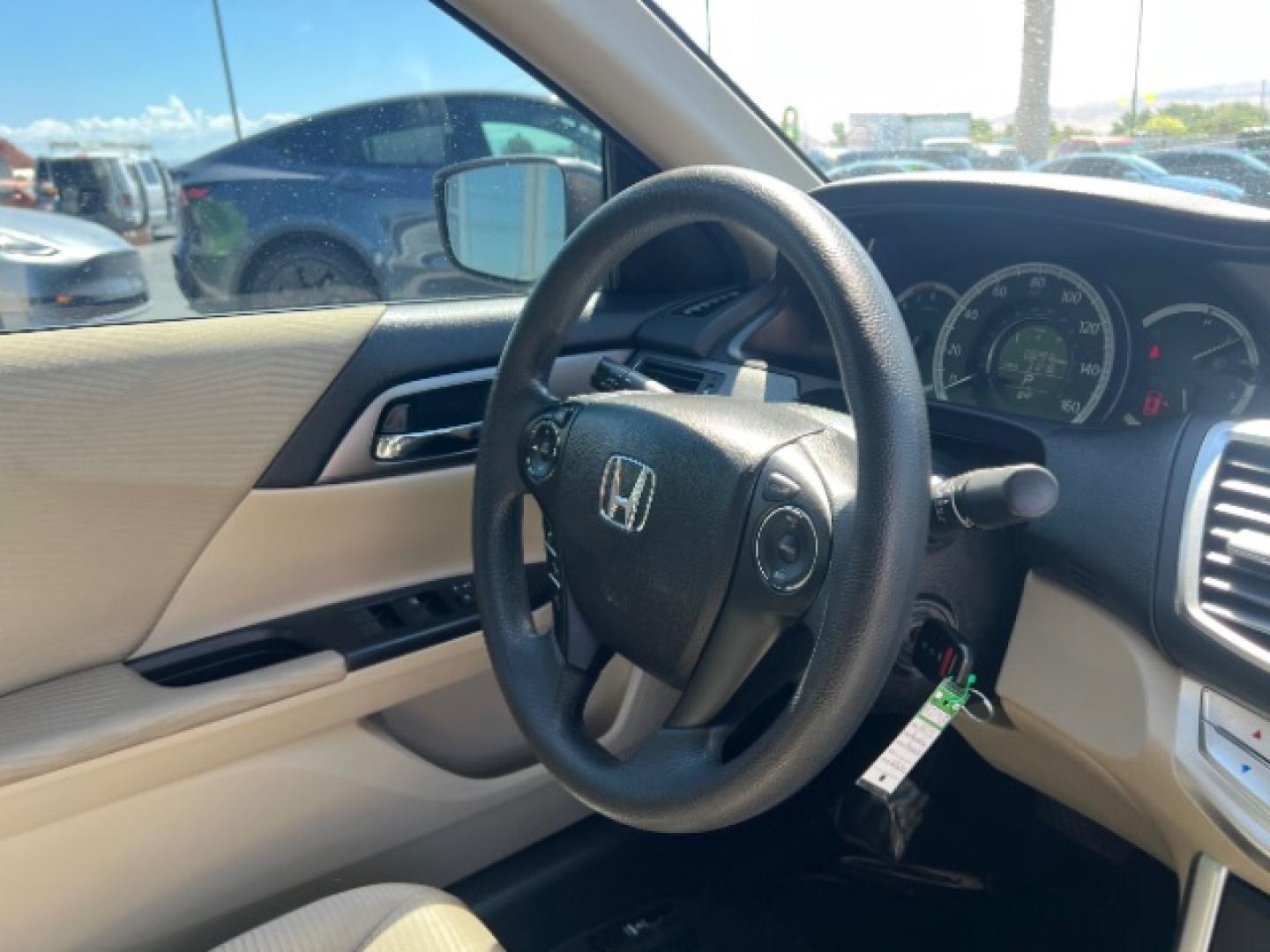 2014 White Orchid Pearl /Ivory Honda Accord LX (1HGCR2F37EA) with an 2.4L I-4 gasoline direct injection engine, Automatic transmission, located at 1865 East Red Hills Pkwy, St. George, 84770, (435) 628-0023, 37.120850, -113.543640- Photo#30