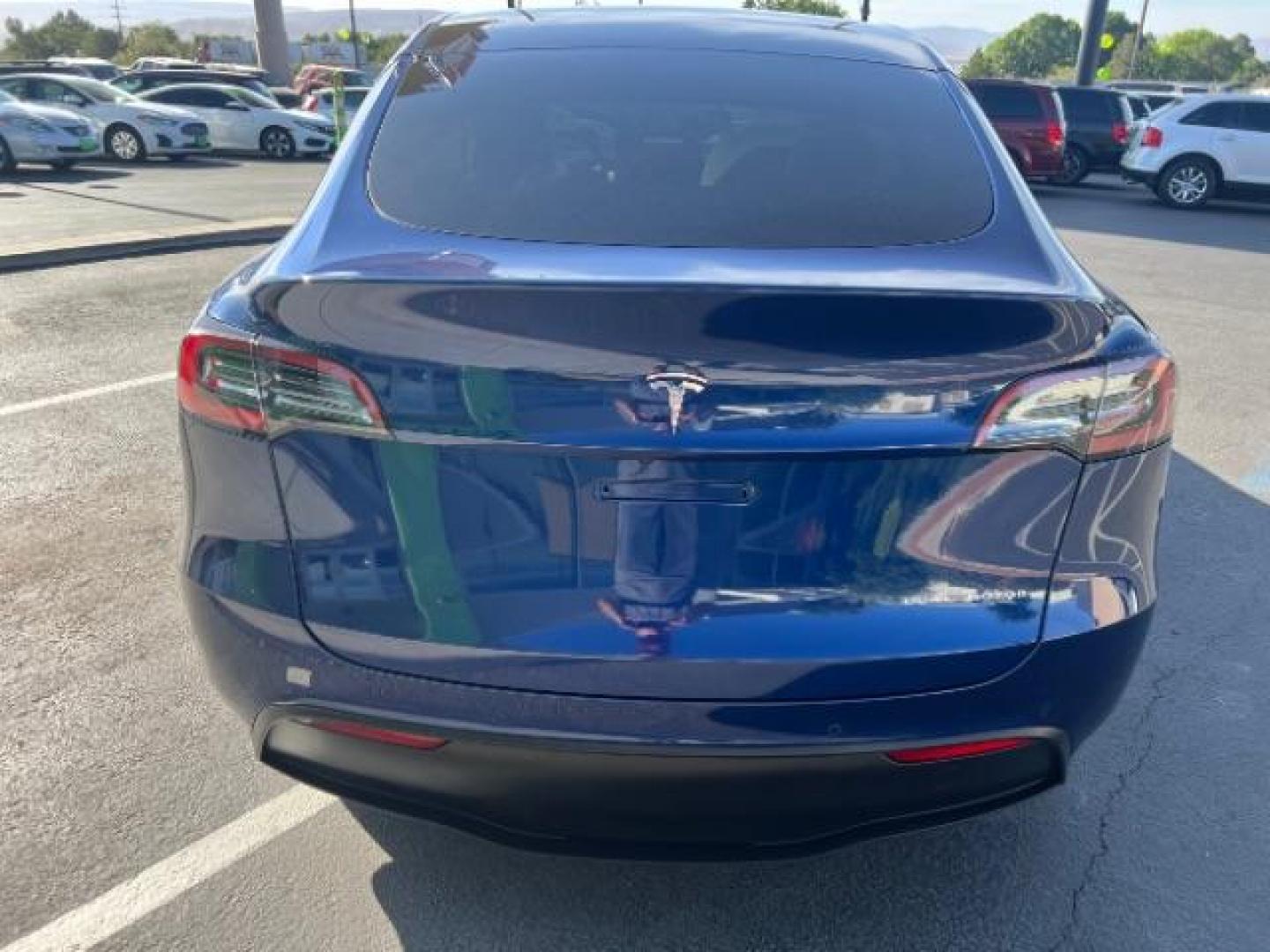 2022 Deep Blue Metallic /White/Black Tesla Model Y Long Range Dual Motor All-Wheel Drive (7SAYGAEE2NF) with an ELECTRIC engine, Electric transmission, located at 1865 East Red Hills Pkwy, St. George, 84770, (435) 628-0023, 37.120850, -113.543640- Photo#7