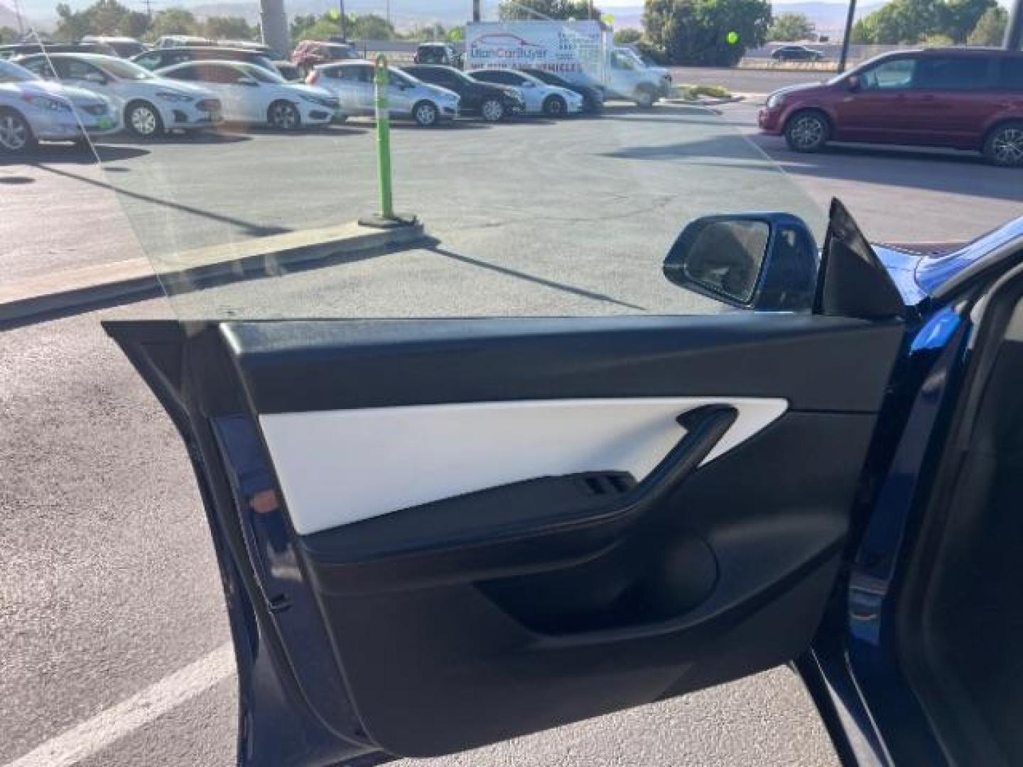 2022 Deep Blue Metallic /White/Black Tesla Model Y Long Range Dual Motor All-Wheel Drive (7SAYGAEE2NF) with an ELECTRIC engine, Electric transmission, located at 1865 East Red Hills Pkwy, St. George, 84770, (435) 628-0023, 37.120850, -113.543640- Photo#14