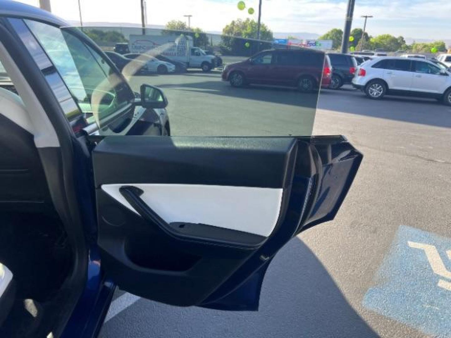 2022 Deep Blue Metallic /White/Black Tesla Model Y Long Range Dual Motor All-Wheel Drive (7SAYGAEE2NF) with an ELECTRIC engine, Electric transmission, located at 1865 East Red Hills Pkwy, St. George, 84770, (435) 628-0023, 37.120850, -113.543640- Photo#25