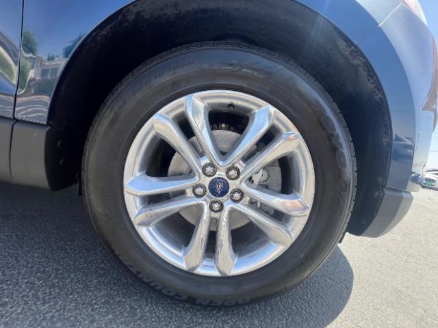 2017 Blue Jeans Metallic /Ebony Ford Edge SEL (2FMPK3J89HB) , Automatic transmission, located at 1865 East Red Hills Pkwy, St. George, 84770, (435) 628-0023, 37.120850, -113.543640 - We specialize in helping ALL people get the best financing available. No matter your credit score, good, bad or none we can get you an amazing rate. Had a bankruptcy, divorce, or repossessions? We give you the green light to get your credit back on the road. Low down and affordable payments that fit - Photo#8