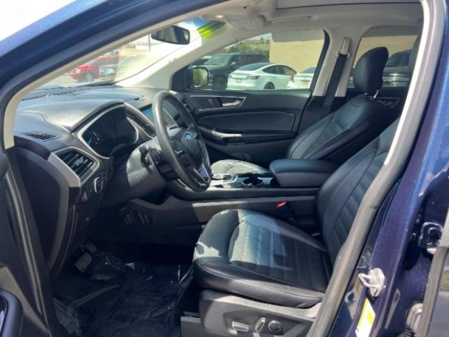 2017 Blue Jeans Metallic /Ebony Ford Edge SEL (2FMPK3J89HB) , Automatic transmission, located at 940 North Main Street, Cedar City, UT, 84720, (435) 628-0023, 37.692936, -113.061897 - We specialize in helping ALL people get the best financing available. No matter your credit score, good, bad or none we can get you an amazing rate. Had a bankruptcy, divorce, or repossessions? We give you the green light to get your credit back on the road. Low down and affordable payments that fit - Photo#14