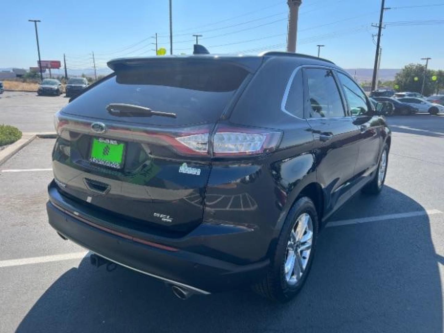2015 Tuxedo Black Metallic /Ebony Ford Edge SEL (2FMTK4J8XFB) , Automatic transmission, located at 1865 East Red Hills Pkwy, St. George, 84770, (435) 628-0023, 37.120850, -113.543640 - We specialize in helping ALL people get the best financing available. No matter your credit score, good, bad or none we can get you an amazing rate. Had a bankruptcy, divorce, or repossessions? We give you the green light to get your credit back on the road. Low down and affordable payments that fit- Photo#6