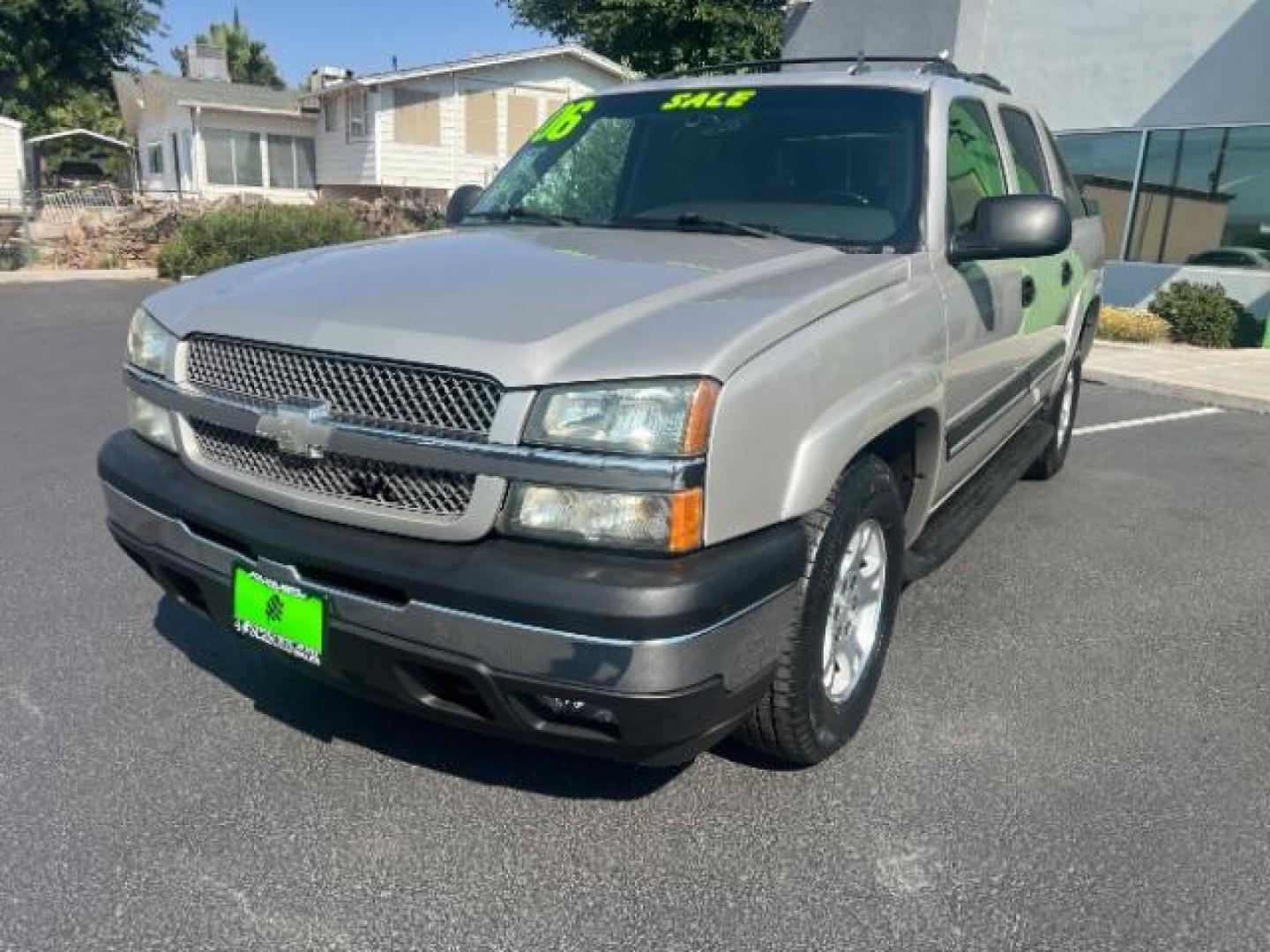 2006 Silver Birch Metallic /Gray/Dark Charcoal Chevrolet Avalanche 1500 Z66 (3GNEC12ZX6G) , Automatic transmission, located at 940 North Main Street, Cedar City, UT, 84720, (435) 628-0023, 37.692936, -113.061897 - We specialize in helping ALL people get the best financing available. No matter your credit score, good, bad or none we can get you an amazing rate. Had a bankruptcy, divorce, or repossessions? We give you the green light to get your credit back on the road. Low down and affordable payments that fit- Photo#2