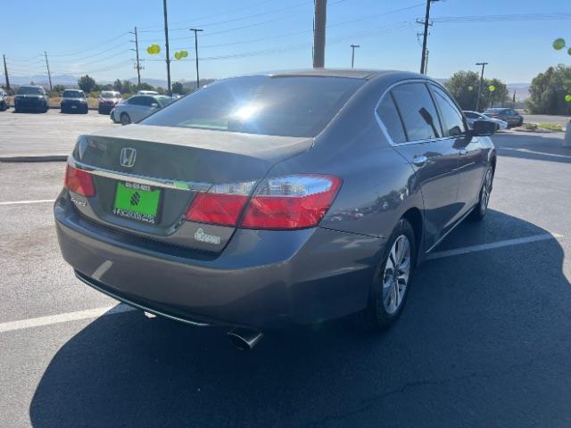 2014 Modern Steel Metallic /Gray Honda Accord LX (1HGCR2F35EA) with an 2.4L I-4 gasoline direct injection engine, Automatic transmission, located at 940 North Main Street, Cedar City, UT, 84720, (435) 628-0023, 37.692936, -113.061897 - We specialize in helping ALL people get the best financing available. No matter your credit score, good, bad or none we can get you an amazing rate. Had a bankruptcy, divorce, or repossessions? We give you the green light to get your credit back on the road. Low down and affordable payments that fit- Photo#6