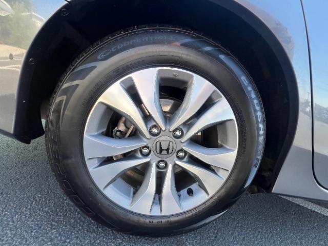 2014 Modern Steel Metallic /Gray Honda Accord LX (1HGCR2F35EA) with an 2.4L I-4 gasoline direct injection engine, Automatic transmission, located at 940 North Main Street, Cedar City, UT, 84720, (435) 628-0023, 37.692936, -113.061897 - We specialize in helping ALL people get the best financing available. No matter your credit score, good, bad or none we can get you an amazing rate. Had a bankruptcy, divorce, or repossessions? We give you the green light to get your credit back on the road. Low down and affordable payments that fit- Photo#9