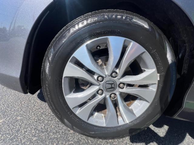 2014 Modern Steel Metallic /Gray Honda Accord LX (1HGCR2F35EA) with an 2.4L I-4 gasoline direct injection engine, Automatic transmission, located at 940 North Main Street, Cedar City, UT, 84720, (435) 628-0023, 37.692936, -113.061897 - We specialize in helping ALL people get the best financing available. No matter your credit score, good, bad or none we can get you an amazing rate. Had a bankruptcy, divorce, or repossessions? We give you the green light to get your credit back on the road. Low down and affordable payments that fit- Photo#11