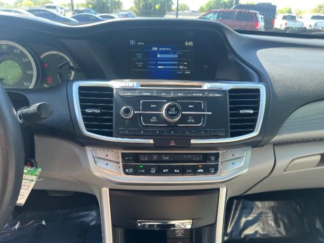 2014 Modern Steel Metallic /Gray Honda Accord LX (1HGCR2F35EA) with an 2.4L I-4 gasoline direct injection engine, Automatic transmission, located at 940 North Main Street, Cedar City, UT, 84720, (435) 628-0023, 37.692936, -113.061897 - We specialize in helping ALL people get the best financing available. No matter your credit score, good, bad or none we can get you an amazing rate. Had a bankruptcy, divorce, or repossessions? We give you the green light to get your credit back on the road. Low down and affordable payments that fit- Photo#17