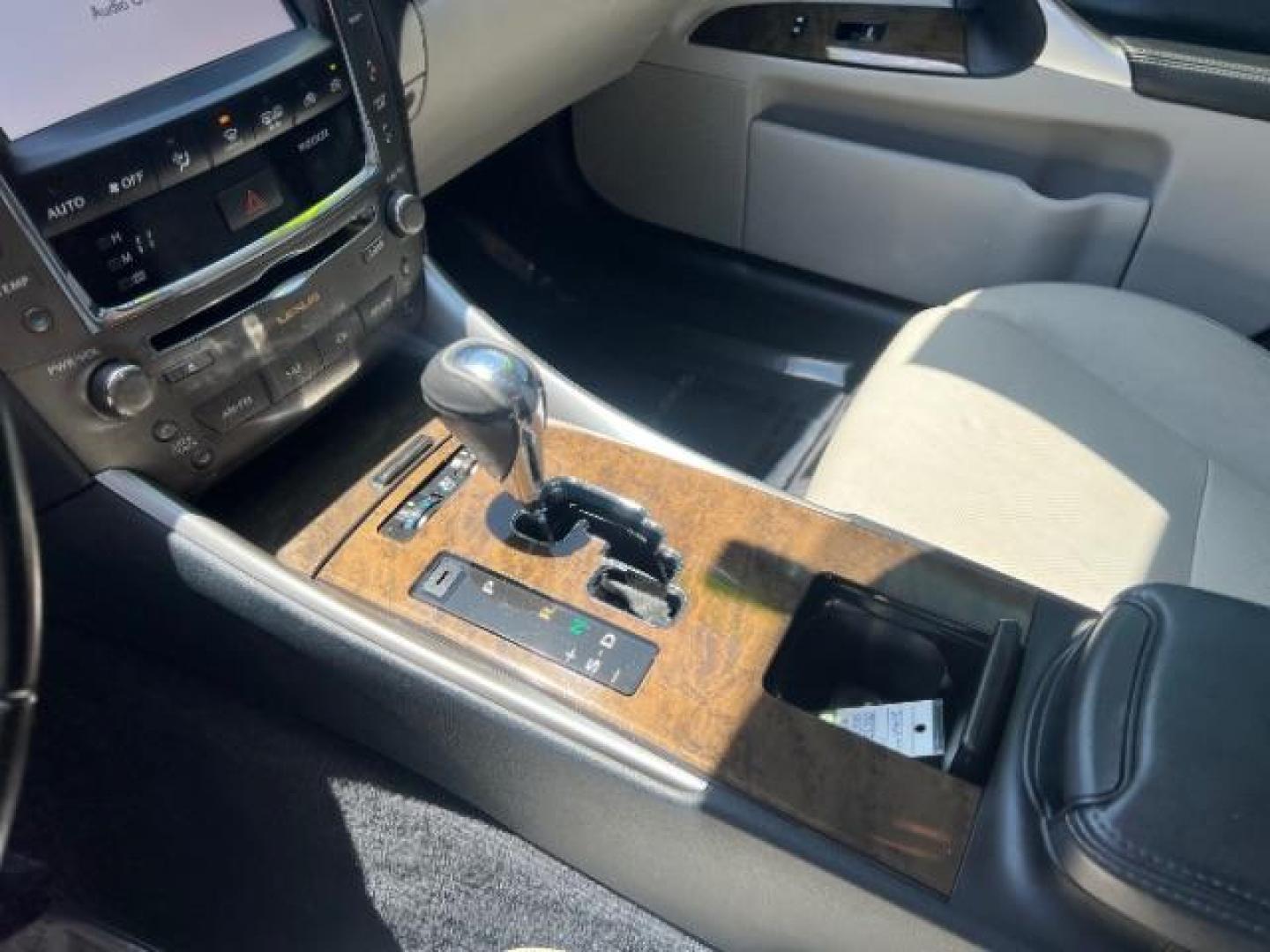 2012 White /Beige Lexus IS 250 250 RWD Manual (JTHBF5C22C5) , Automatic transmission, located at 1865 East Red Hills Pkwy, St. George, 84770, (435) 628-0023, 37.120850, -113.543640 - We specialize in helping ALL people get the best financing available. No matter your credit score, good, bad or none we can get you an amazing rate. Had a bankruptcy, divorce, or repossessions? We give you the green light to get your credit back on the road. Low down and affordable payments that fit - Photo#18