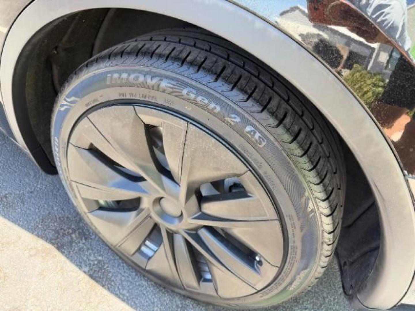 2022 Solid Black /White/Black Tesla Model Y Long Range Dual Motor All-Wheel Drive (7SAYGAEE6NF) with an ELECTRIC engine, Electric transmission, located at 1865 East Red Hills Pkwy, St. George, 84770, (435) 628-0023, 37.120850, -113.543640 - Excellent Tesla Model Y Long Range All Wheel Drive. 3rd Row, 7 Seats HW3, Interior and exterior in great condition. Small scratches and dings as pictured. Every Tesla we sell has had cabin air filter replaced, radiator cleaned, fluids topped AND comes with a mobile charging kit! Battery is healthy- Photo#11