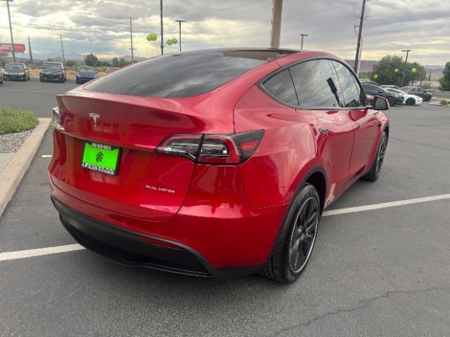 2022 Red Multi-Coat /Black Tesla Model Y Long Range Dual Motor All-Wheel Drive (7SAYGDEE8NF) with an ELECTRIC engine, Electric transmission, located at 1865 East Red Hills Pkwy, St. George, 84770, (435) 628-0023, 37.120850, -113.543640 - Excellent Tesla Model Y Long Range All Wheel Drive. HW3, Interior and exterior in great condition. Small scratches and dings as pictured. Every Tesla we sell has had cabin air filter replaced, radiator cleaned, fluids topped AND comes with a mobile charging kit! Battery is healthy and gets 270 on - Photo#8