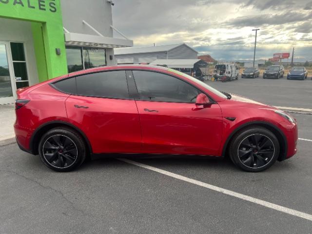 2022 Red Multi-Coat /Black Tesla Model Y Long Range Dual Motor All-Wheel Drive (7SAYGDEE8NF) with an ELECTRIC engine, Electric transmission, located at 1865 East Red Hills Pkwy, St. George, 84770, (435) 628-0023, 37.120850, -113.543640 - Excellent Tesla Model Y Long Range All Wheel Drive. HW3, Interior and exterior in great condition. Small scratches and dings as pictured. Every Tesla we sell has had cabin air filter replaced, radiator cleaned, fluids topped AND comes with a mobile charging kit! Battery is healthy and gets 270 on - Photo#9