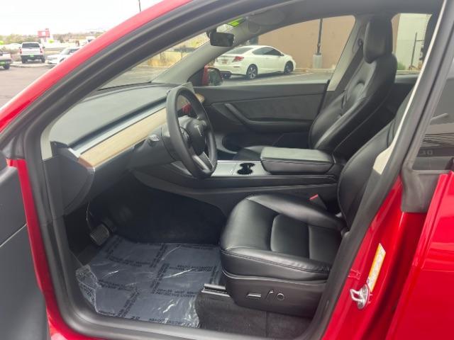 2022 Red Multi-Coat /Black Tesla Model Y Long Range Dual Motor All-Wheel Drive (7SAYGDEE8NF) with an ELECTRIC engine, Electric transmission, located at 1865 East Red Hills Pkwy, St. George, 84770, (435) 628-0023, 37.120850, -113.543640 - Excellent Tesla Model Y Long Range All Wheel Drive. HW3, Interior and exterior in great condition. Small scratches and dings as pictured. Every Tesla we sell has had cabin air filter replaced, radiator cleaned, fluids topped AND comes with a mobile charging kit! Battery is healthy and gets 270 on - Photo#16