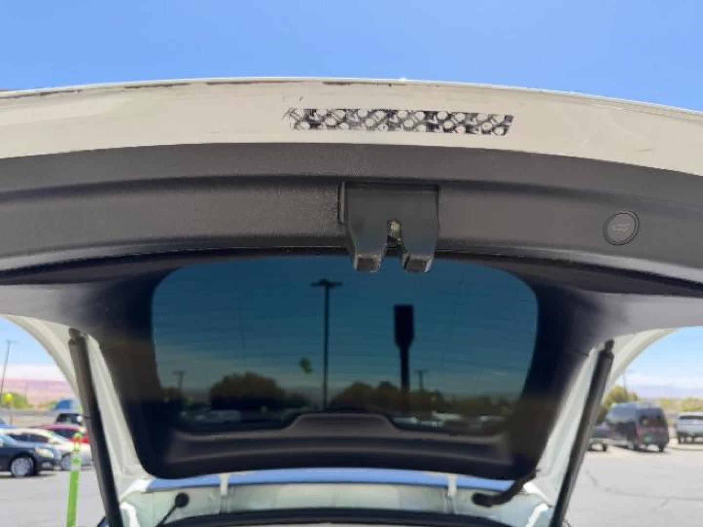 2021 Pearl White Multi-Coat /White/Black Tesla Model Y Long Range Dual Motor All-Wheel Drive (5YJYGDEE1MF) with an ELECTRIC engine, Electric transmission, located at 1865 East Red Hills Pkwy, St. George, 84770, (435) 628-0023, 37.120850, -113.543640- Photo#19