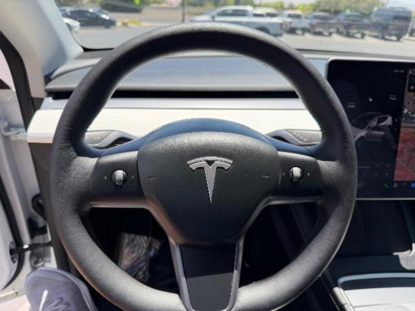 2021 Pearl White Multi-Coat /White/Black Tesla Model Y Long Range Dual Motor All-Wheel Drive (5YJYGDEE1MF) with an ELECTRIC engine, Electric transmission, located at 1865 East Red Hills Pkwy, St. George, 84770, (435) 628-0023, 37.120850, -113.543640- Photo#26