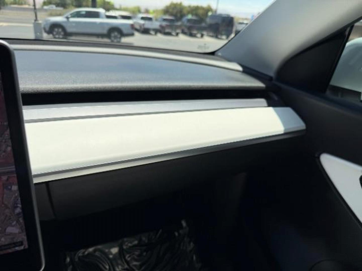 2021 Pearl White Multi-Coat /White/Black Tesla Model Y Long Range Dual Motor All-Wheel Drive (5YJYGDEE1MF) with an ELECTRIC engine, Electric transmission, located at 1865 East Red Hills Pkwy, St. George, 84770, (435) 628-0023, 37.120850, -113.543640- Photo#29