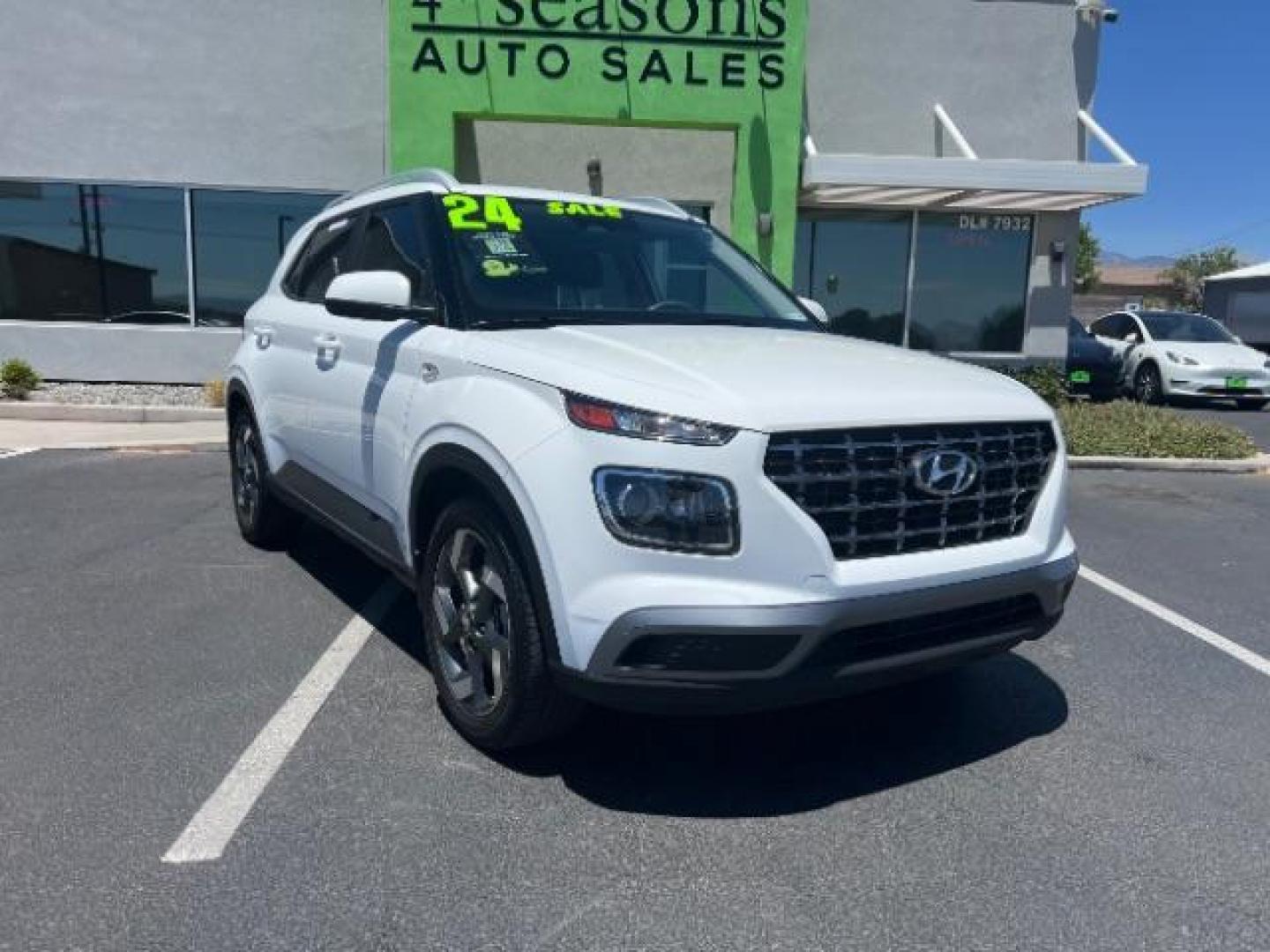 2024 Lunar White /Black Hyundai Venue SEL (KMHRC8A3XRU) with an Smartstream 1.6L I-4 DOHC engine, Automatic transmission, located at 1865 East Red Hills Pkwy, St. George, 84770, (435) 628-0023, 37.120850, -113.543640 - Photo#0