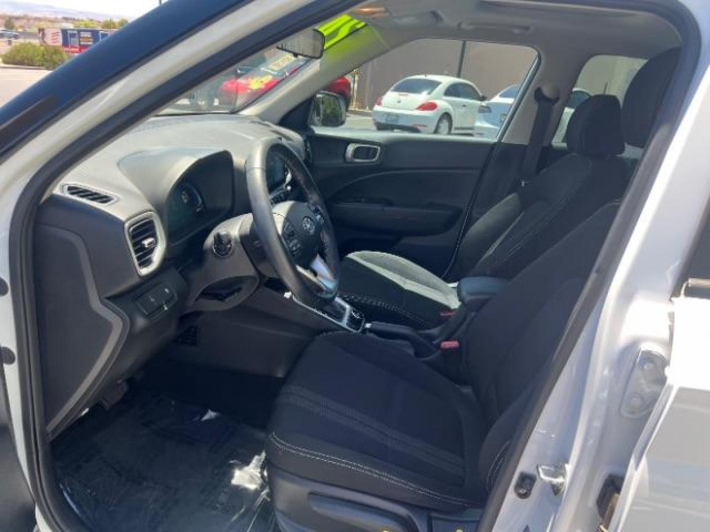 2024 Lunar White /Black Hyundai Venue SEL (KMHRC8A3XRU) with an Smartstream 1.6L I-4 DOHC engine, Automatic transmission, located at 1865 East Red Hills Pkwy, St. George, 84770, (435) 628-0023, 37.120850, -113.543640 - Photo#14