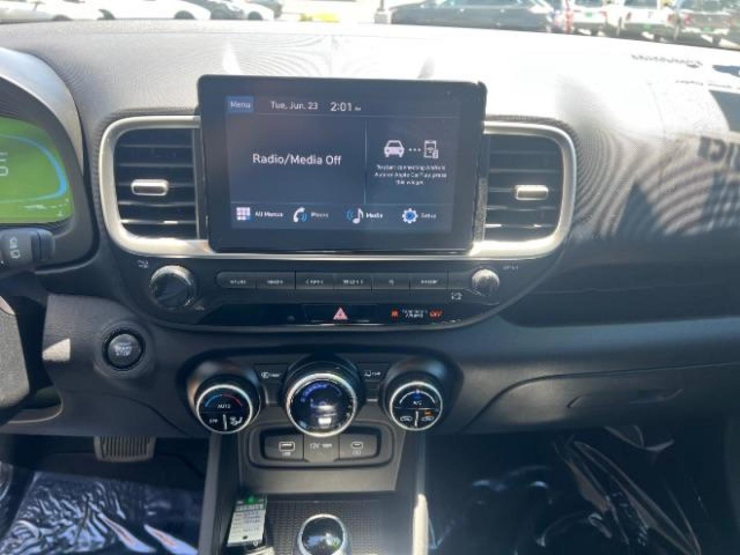 2024 Lunar White /Black Hyundai Venue SEL (KMHRC8A3XRU) with an Smartstream 1.6L I-4 DOHC engine, Automatic transmission, located at 1865 East Red Hills Pkwy, St. George, 84770, (435) 628-0023, 37.120850, -113.543640 - Photo#17