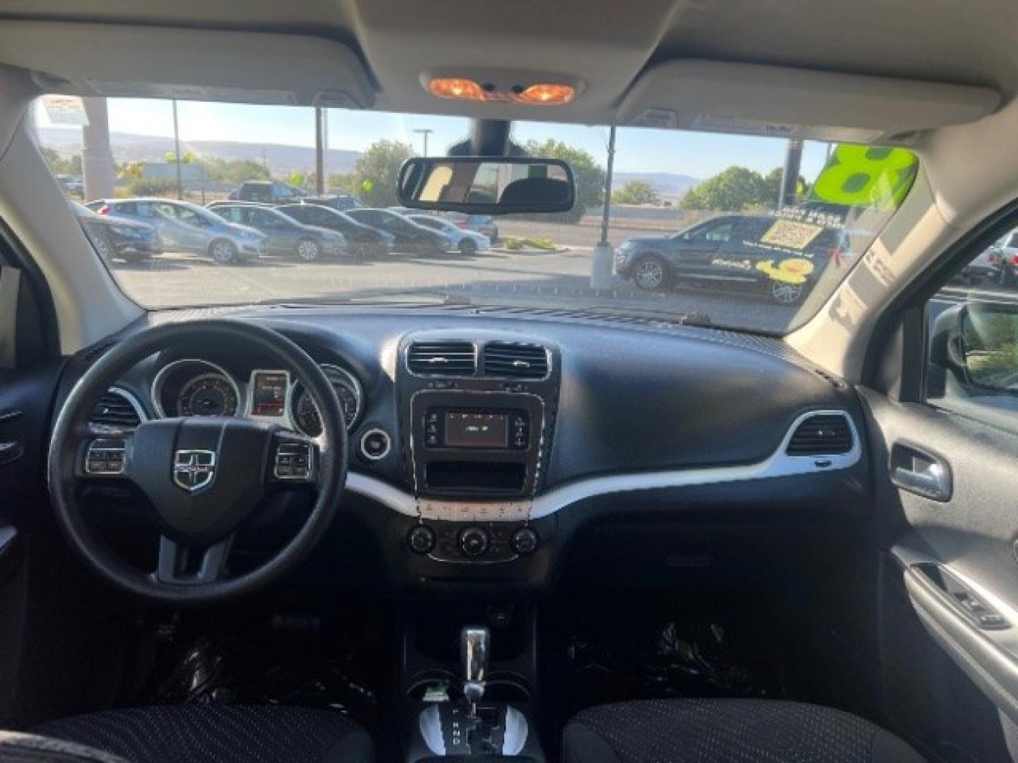 2018 Vice White /Black Dodge Journey SE (3C4PDCAB5JT) with an Tigershark MultiAir 2.4L I-4 DOHC engine, Automatic transmission, located at 1865 East Red Hills Pkwy, St. George, 84770, (435) 628-0023, 37.120850, -113.543640- Photo#22