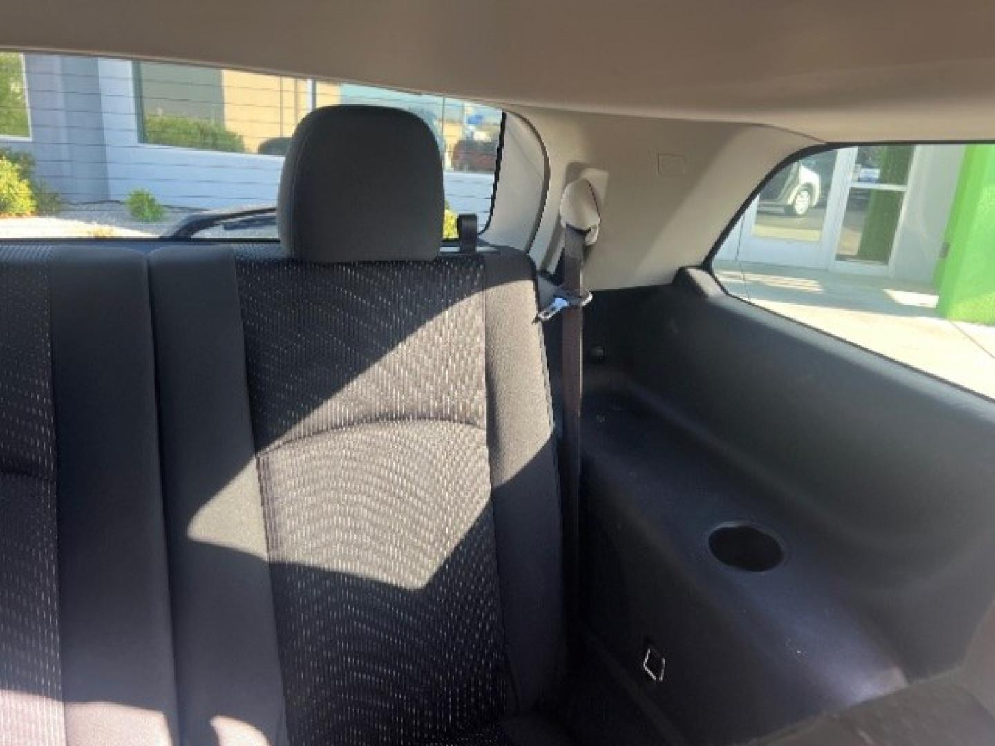 2018 Vice White /Black Dodge Journey SE (3C4PDCAB5JT) with an Tigershark MultiAir 2.4L I-4 DOHC engine, Automatic transmission, located at 1865 East Red Hills Pkwy, St. George, 84770, (435) 628-0023, 37.120850, -113.543640- Photo#25
