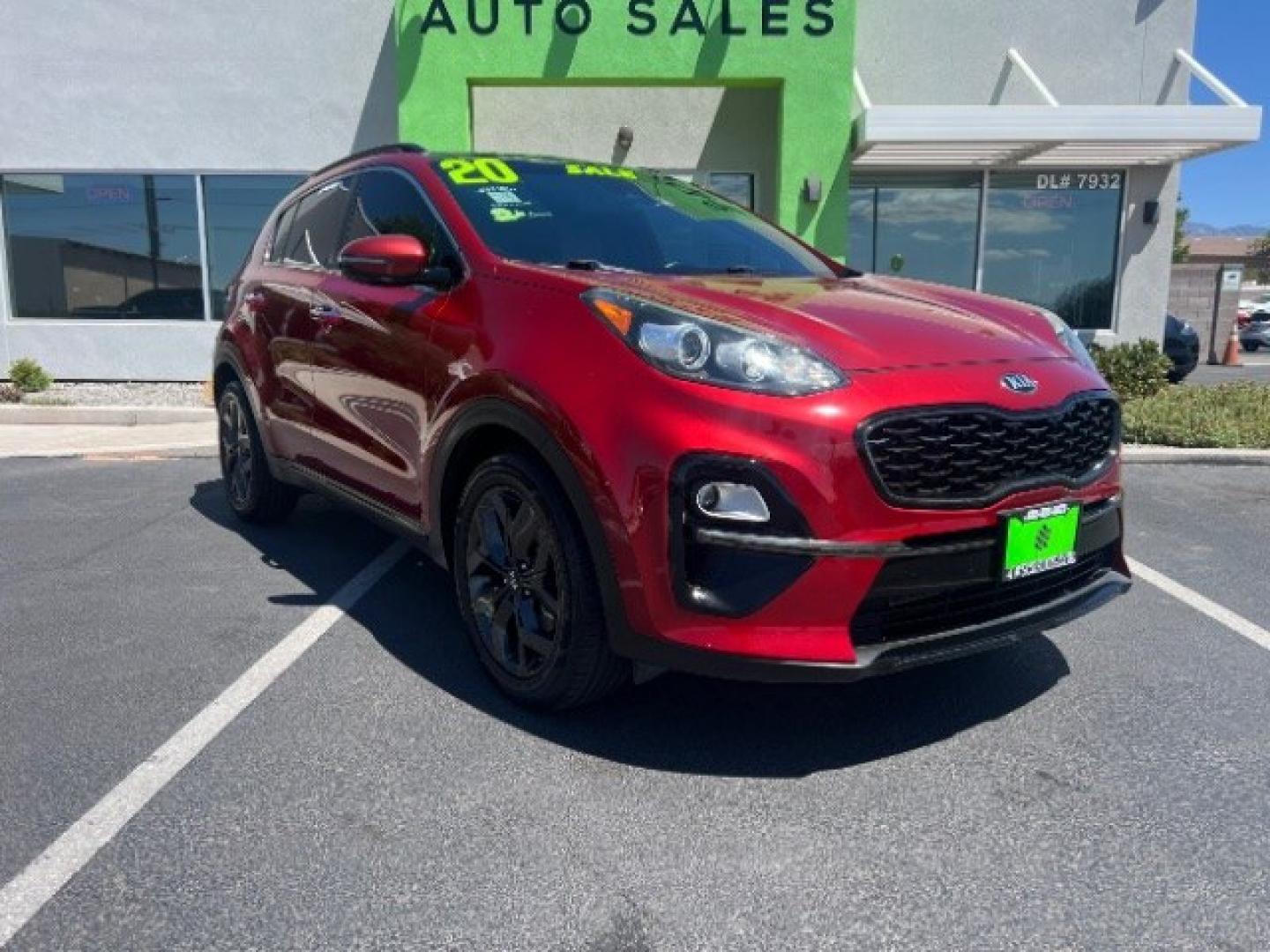 2020 Hyper Red /Black Kia Sportage S (KNDP63AC2L7) with an Theta II 2.4L I-4 gasoline direct injection engine, Automatic transmission, located at 1865 East Red Hills Pkwy, St. George, 84770, (435) 628-0023, 37.120850, -113.543640- Photo#0