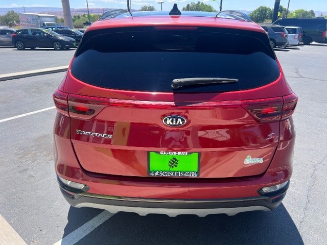 2020 Hyper Red /Black Kia Sportage S (KNDP63AC2L7) with an Theta II 2.4L I-4 gasoline direct injection engine, Automatic transmission, located at 1865 East Red Hills Pkwy, St. George, 84770, (435) 628-0023, 37.120850, -113.543640 - We specialize in helping ALL people get the best financing available. No matter your credit score, good, bad or none we can get you an amazing rate. Had a bankruptcy, divorce, or repossessions? We give you the green light to get your credit back on the road. Low down and affordable payments that fit- Photo#5