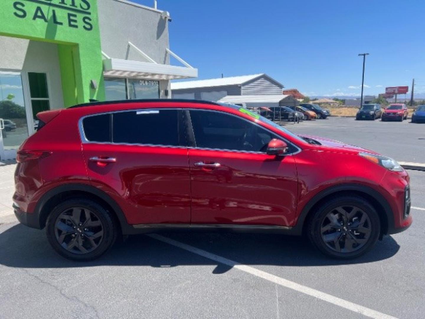 2020 Hyper Red /Black Kia Sportage S (KNDP63AC2L7) with an Theta II 2.4L I-4 gasoline direct injection engine, Automatic transmission, located at 1865 East Red Hills Pkwy, St. George, 84770, (435) 628-0023, 37.120850, -113.543640- Photo#7