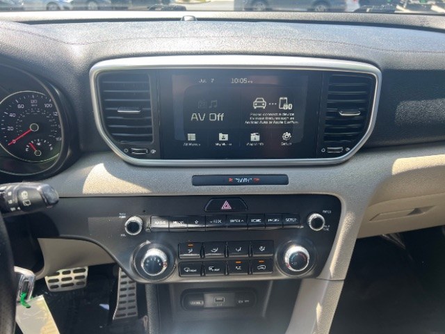 2020 Hyper Red /Black Kia Sportage S (KNDP63AC2L7) with an Theta II 2.4L I-4 gasoline direct injection engine, Automatic transmission, located at 1865 East Red Hills Pkwy, St. George, 84770, (435) 628-0023, 37.120850, -113.543640 - We specialize in helping ALL people get the best financing available. No matter your credit score, good, bad or none we can get you an amazing rate. Had a bankruptcy, divorce, or repossessions? We give you the green light to get your credit back on the road. Low down and affordable payments that fit- Photo#17