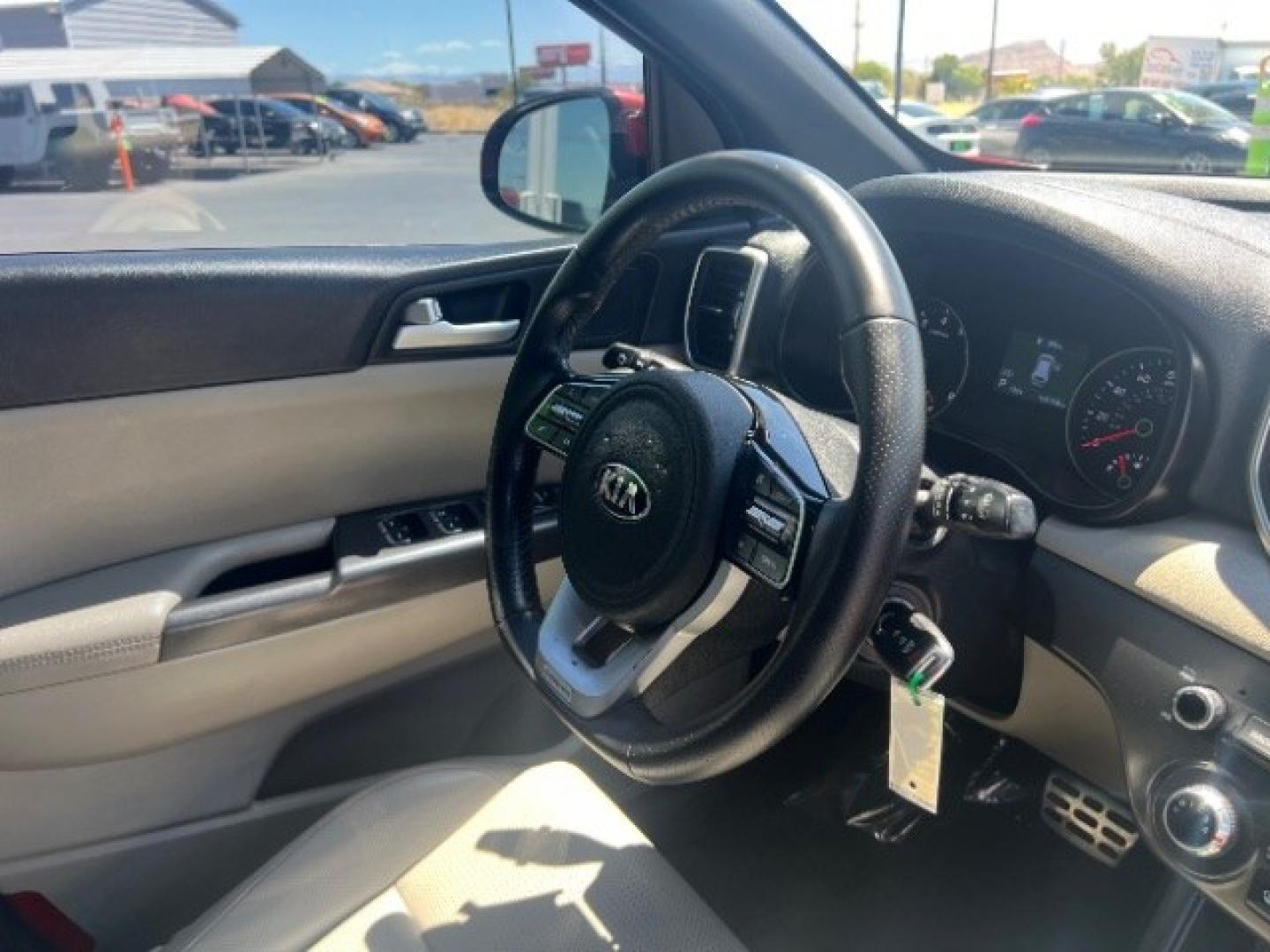 2020 Hyper Red /Black Kia Sportage S (KNDP63AC2L7) with an Theta II 2.4L I-4 gasoline direct injection engine, Automatic transmission, located at 1865 East Red Hills Pkwy, St. George, 84770, (435) 628-0023, 37.120850, -113.543640- Photo#30