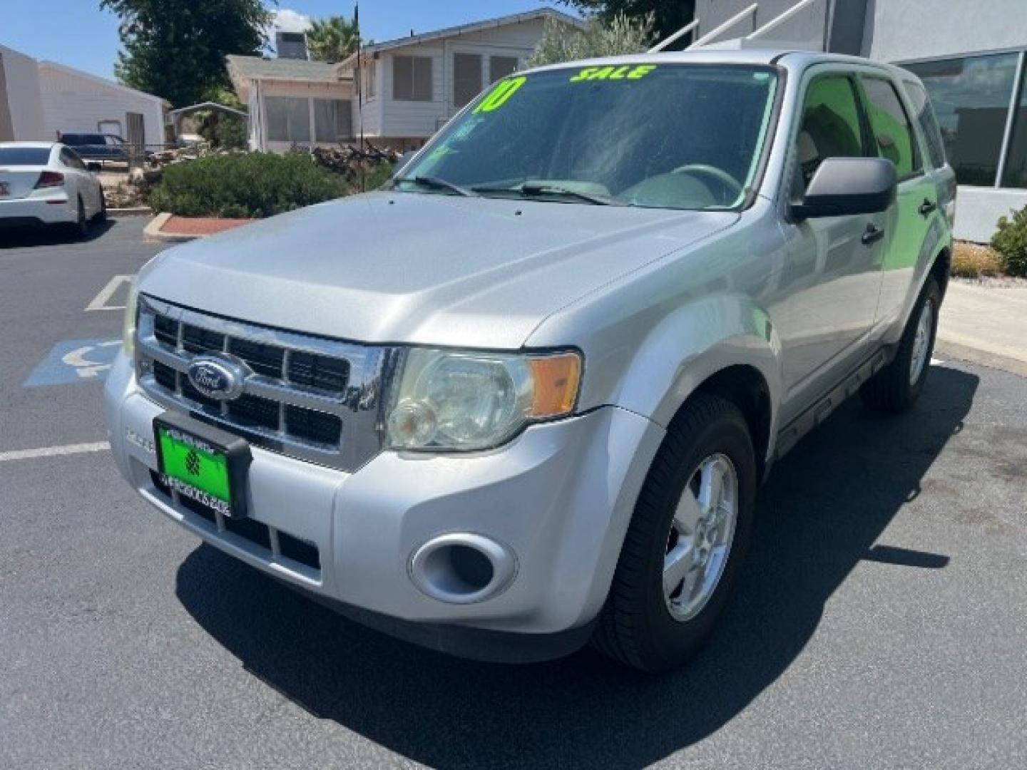 2011 Ingot Silver Metallic /Stone Ford Escape XLS (1FMCU0C74BK) with an Duratec 2.5L I-4 DOHC engine, Automatic transmission, located at 1865 East Red Hills Pkwy, St. George, 84770, (435) 628-0023, 37.120850, -113.543640- Photo#2