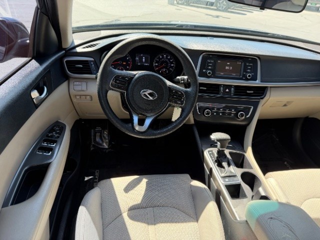 2016 Titanium Gray /Beige Kia Optima LX (5XXGT4L3XGG) with an Theta II 2.4L I-4 gasoline direct injection engine, Automatic transmission, located at 940 North Main Street, Cedar City, UT, 84720, (435) 628-0023, 37.692936, -113.061897 - We specialize in helping ALL people get the best financing available. No matter your credit score, good, bad or none we can get you an amazing rate. Had a bankruptcy, divorce, or repossessions? We give you the green light to get your credit back on the road. Low down and affordable payments that fit- Photo#17